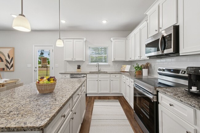 Alma Farms in Hoschton, GA - Building Photo - Building Photo