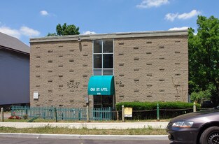 Oak Street Apartments in Cincinnati, OH - Building Photo