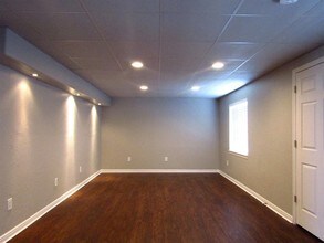 3151 Marcrest Dr in West Valley City, UT - Foto de edificio - Building Photo