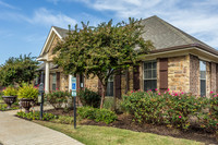 Angelo's Grove in Marion, AR - Foto de edificio - Building Photo