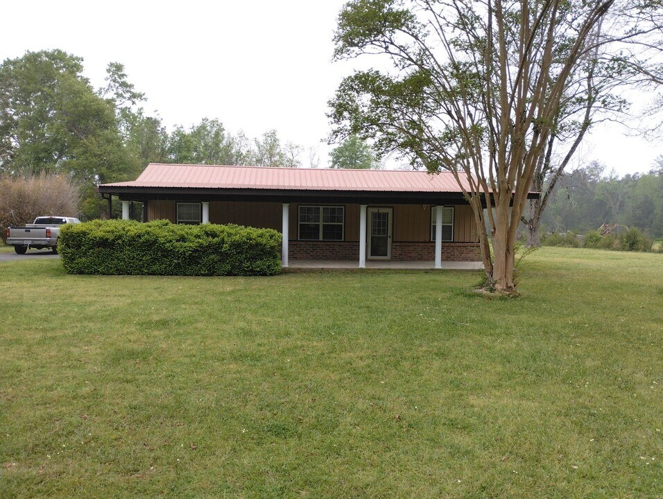 4131 State Rte 1146 in Rosepine, LA - Building Photo