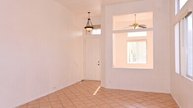 4745 S Jensen St in Las Vegas, NV - Building Photo - Building Photo