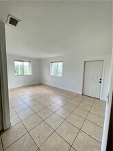 2185 NW 16th Terrace in Miami, FL - Building Photo - Building Photo