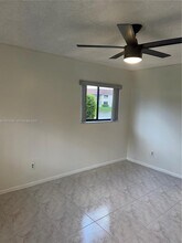 9620 W McNab Rd in Tamarac, FL - Building Photo - Building Photo