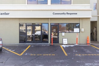 Windsor Gardens in Denver, CO - Building Photo - Building Photo