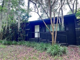 3330 NW 24th Ave in Gainesville, FL - Building Photo