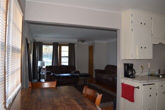 1588 Case Ave in St. Paul, MN - Foto de edificio - Building Photo