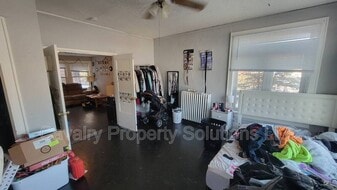 1229 Commonwealth Ave in Duluth, MN - Building Photo