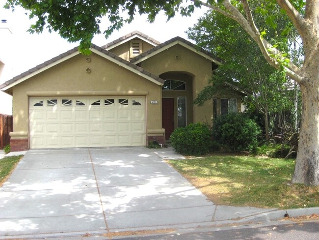 property at 432 Apple Hill Dr