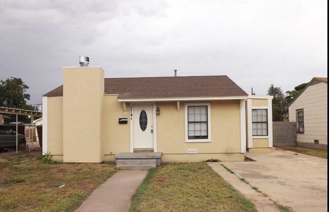 property at 2741 Adams Ave