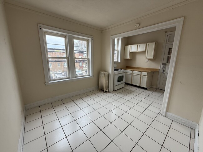 2146 Gunderson Ave in Berwyn, IL - Building Photo - Building Photo