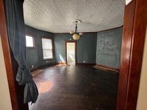 1267 SW Harrison St in Topeka, KS - Building Photo - Building Photo