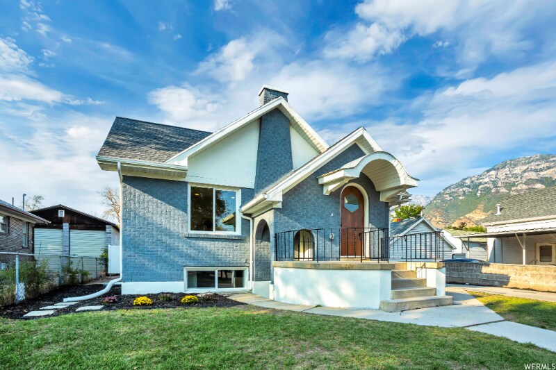 167 E 200 N-Unit -Downstairs in Provo, UT - Building Photo