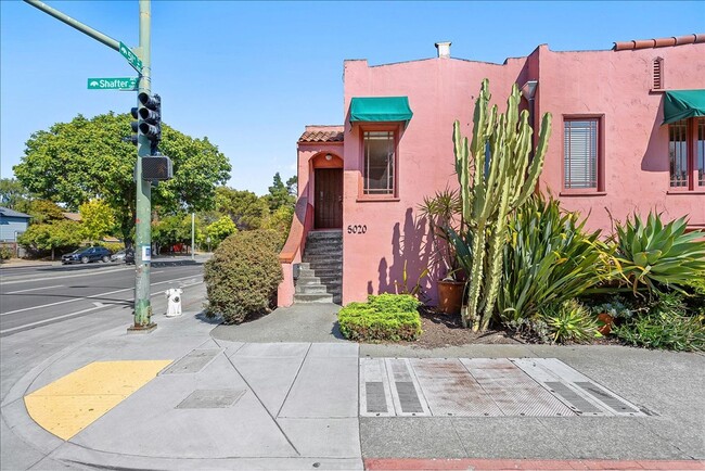 5020 Shafter Ave in Oakland, CA - Building Photo - Building Photo
