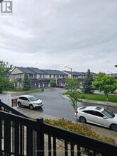 105 Poplin St in Ottawa, ON - Building Photo - Building Photo