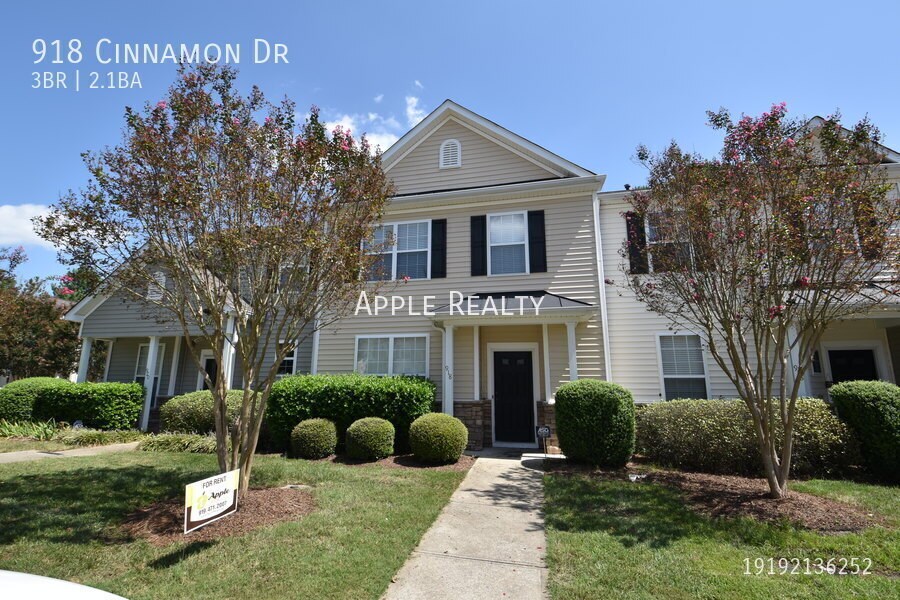 918 Cinnamon Dr in Durham, NC - Building Photo