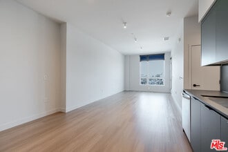 10601 Washington Blvd in Culver City, CA - Building Photo - Building Photo