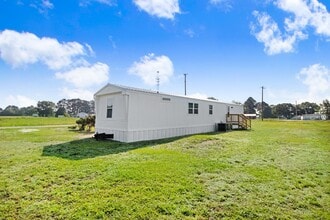 2379 US Hwy 13 S in Goldsboro, NC - Building Photo - Building Photo