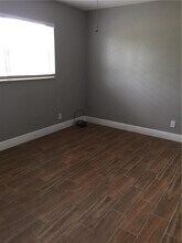 2016 NE 17th Ct-Unit -15 in Fort Lauderdale, FL - Building Photo - Building Photo
