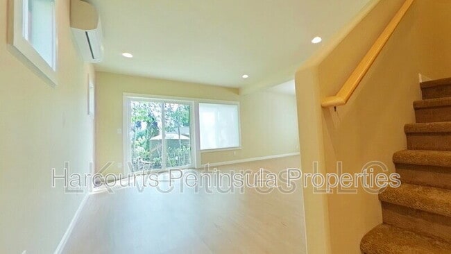 1803 Windermere Dr NE in Bremerton, WA - Building Photo - Building Photo