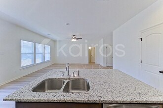 204 Salvat Dr in Lafayette, LA - Building Photo - Building Photo