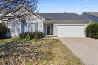 1456 Middlesbrough Dr in Fayetteville, NC - Building Photo - Building Photo