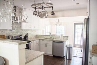 40 Mt Paran Rd NE in Atlanta, GA - Building Photo - Building Photo