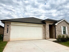 2765 Alice Wy in Yukon, OK - Building Photo