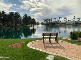 1825 W Ray Rd in Chandler, AZ - Building Photo