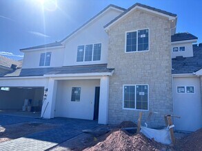 2628 E Rosedale Dr in Saint George, UT - Building Photo - Building Photo