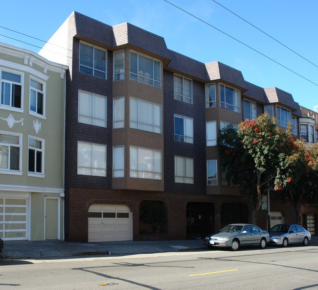 1535 Chestnut St in San Francisco, CA - Building Photo - Building Photo