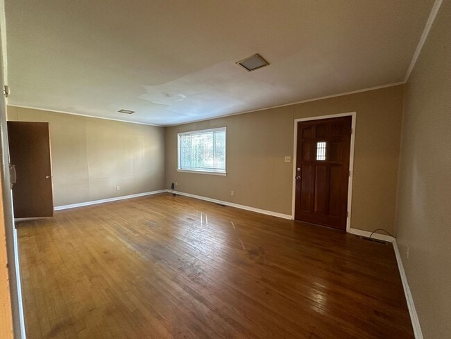 206 N Erie Ave in Russellville, AR - Building Photo - Building Photo