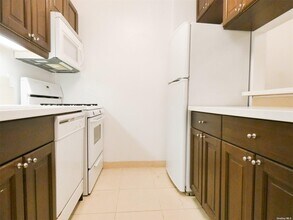 120 2nd Ave in New York, NY - Building Photo - Building Photo