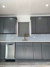 440 W Imperial Ave, Unit 1 in El Segundo, CA - Building Photo - Building Photo