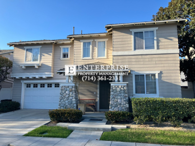 515 E Cypress St in Anaheim, CA - Building Photo