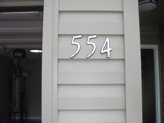 554 Cahaba Manor Dr in Pelham, AL - Building Photo - Building Photo