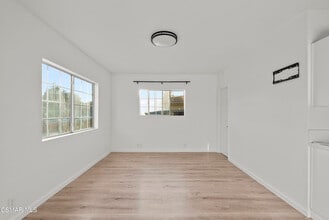 151 Forbes Ln in Ventura, CA - Building Photo - Building Photo