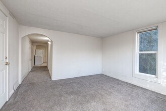 2022 W College Ave in Spokane, WA - Building Photo - Building Photo
