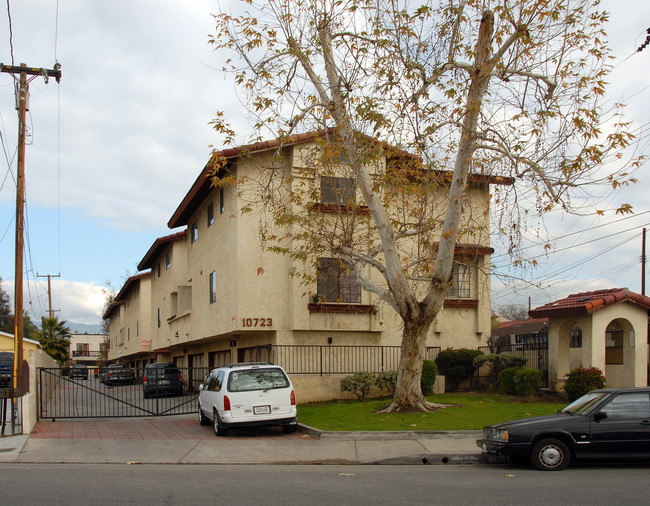 3032-3034 Walnut Grove Ave in Rosemead, CA - Building Photo - Building Photo