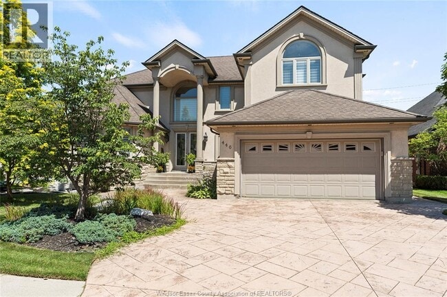 property at 446 Mountbatten Crescent