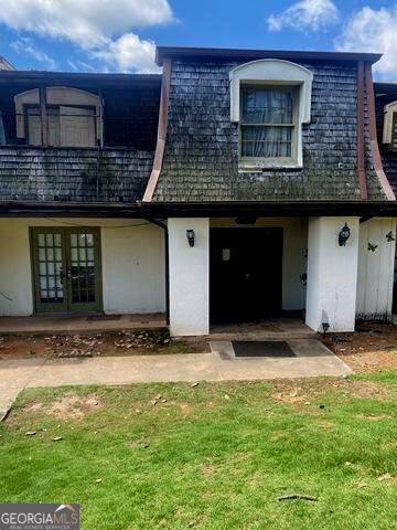 152 Rue Fontaine in Stonecrest, GA - Foto de edificio