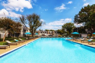 152 Chestnut Crossing Dr