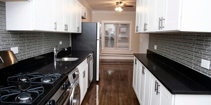 730 W Roscoe St in Chicago, IL - Building Photo - Building Photo