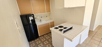 206 N Park View St, Unit 104 in Los Angeles, CA - Building Photo