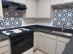 502 Dipert Ct in Arlington, TX - Building Photo - Building Photo