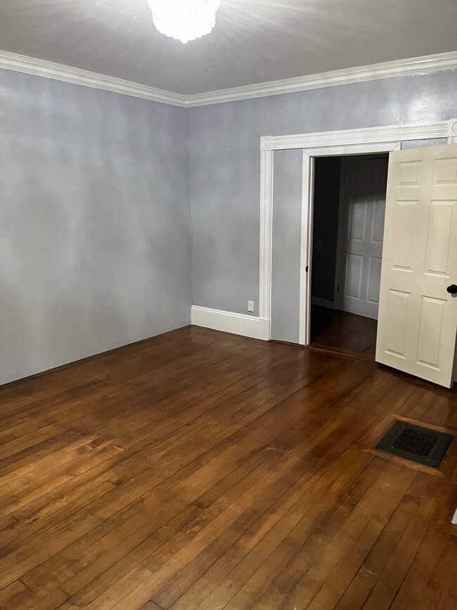 16 Abbott Pl in Brockton, MA - Building Photo - Building Photo
