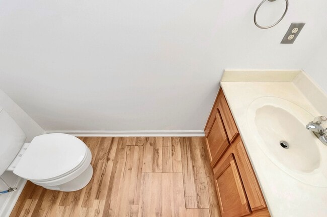 2712 N Valley Ct in Charlotte, NC - Building Photo - Building Photo