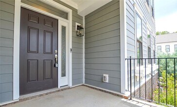 10149 Meeting House Dr NW in Huntersville, NC - Building Photo - Building Photo