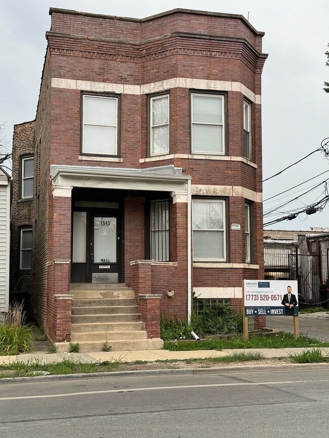 property at 1543 W Marquette Rd