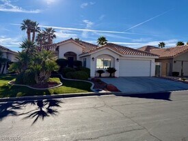 1612 Hidden Spring Dr in Las Vegas, NV - Building Photo